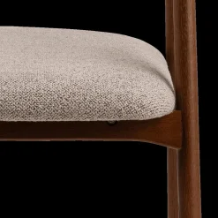 Ygo Armstoel COLETTE Monza Beige - Poot Walnoot| Stoelen