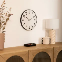 Ygo Klok ELROI Ø35 Reliëf Wit/Zwart| Woondecoratie