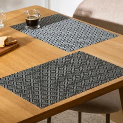 Ygo Placemat GEO Zwart| Tafellinnen & -Textiel